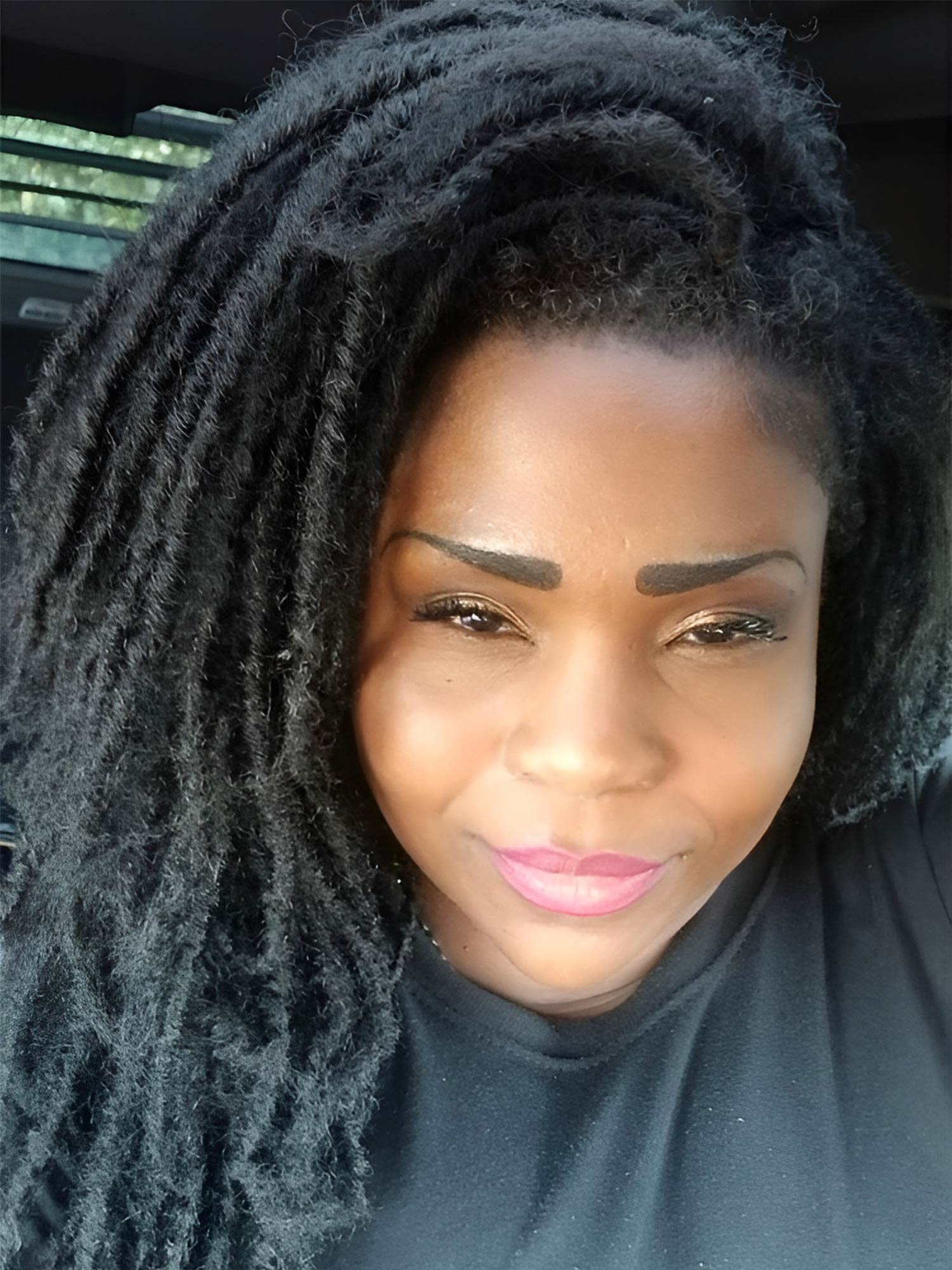 Noble 22 Inch Over Shoulder Black Dreadlocks Wigs Realistic Synthetic Wigs Natural Black